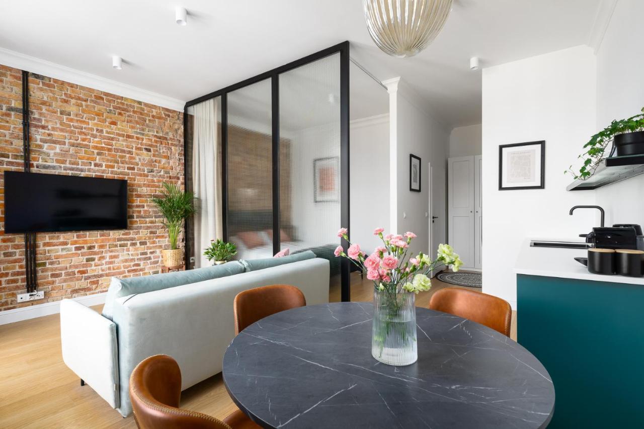 Apartament Aleja 22 Poznań Zewnętrze zdjęcie